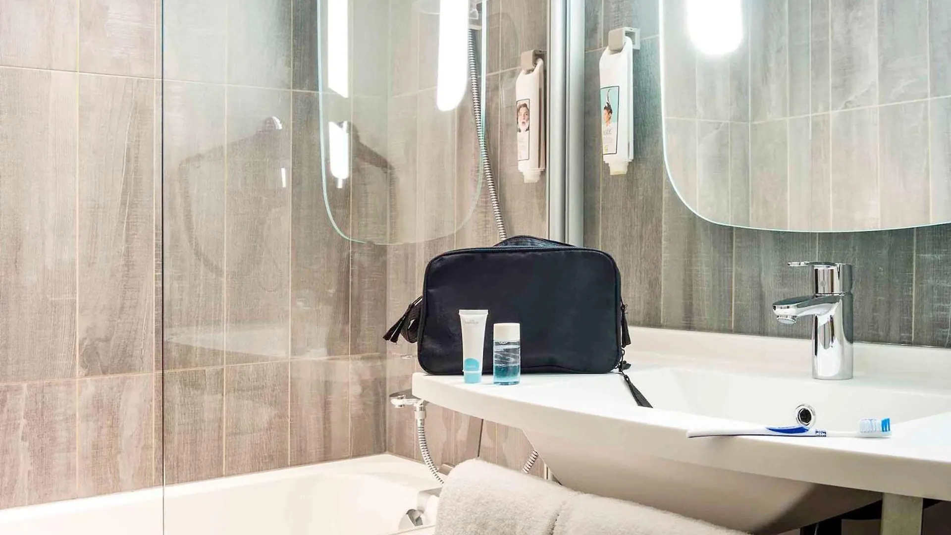 Hotel ibis Annemasse-Genève Ambilly