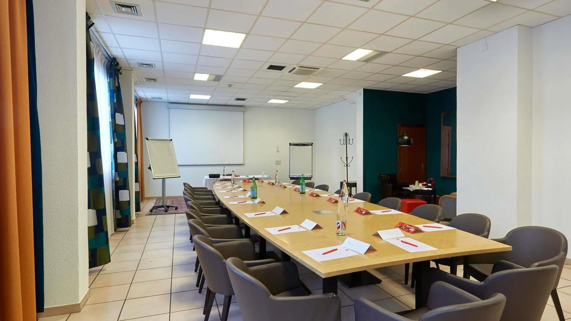 Ibis Annemasse-Geneve Hotel Ambilly